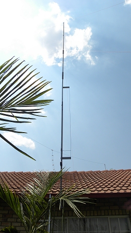 11 m Band J-Pole antenna centred at 27.500 MHz: Front view